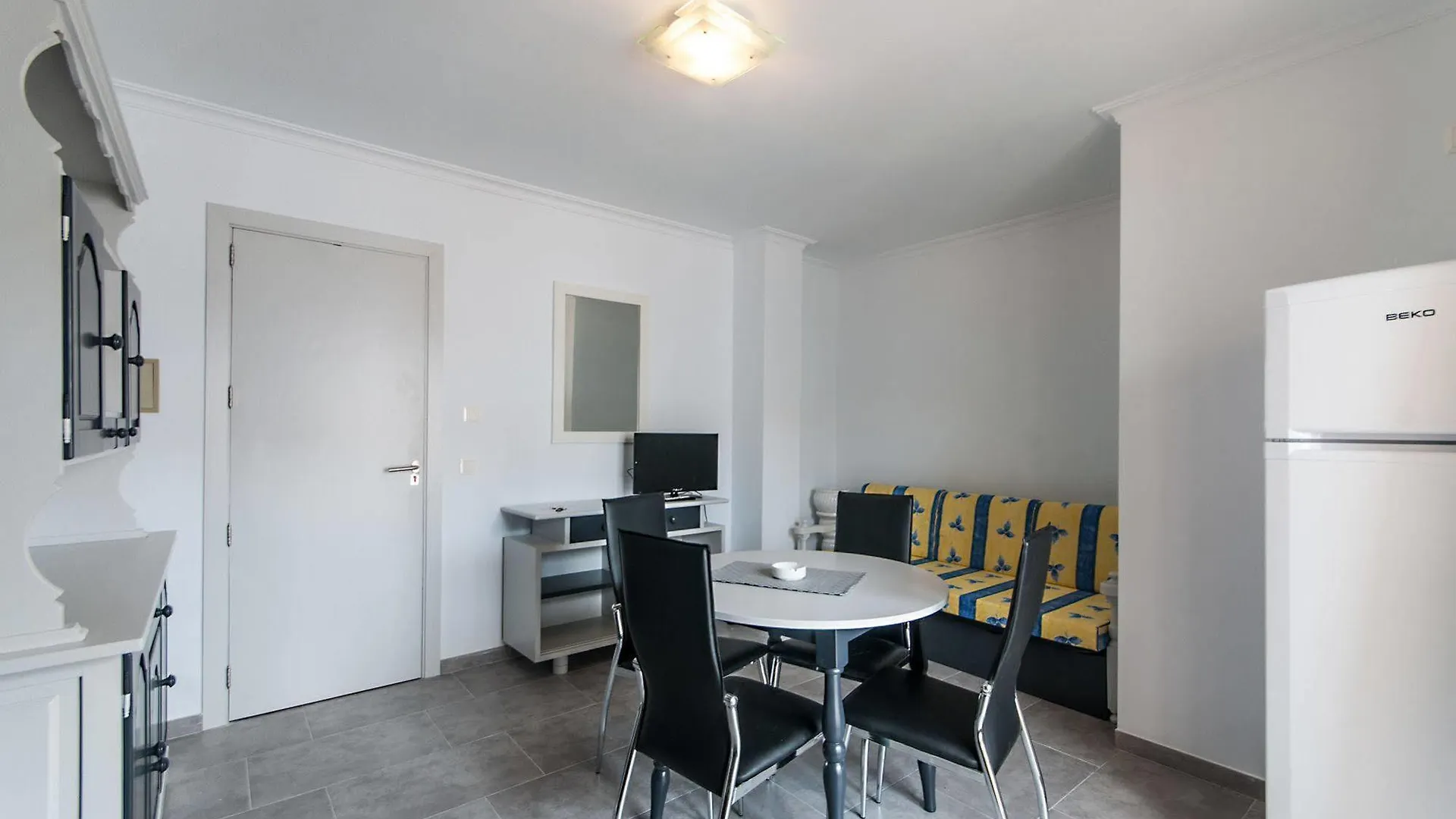 Alcudia Apartments Port de Alcudia  Spain